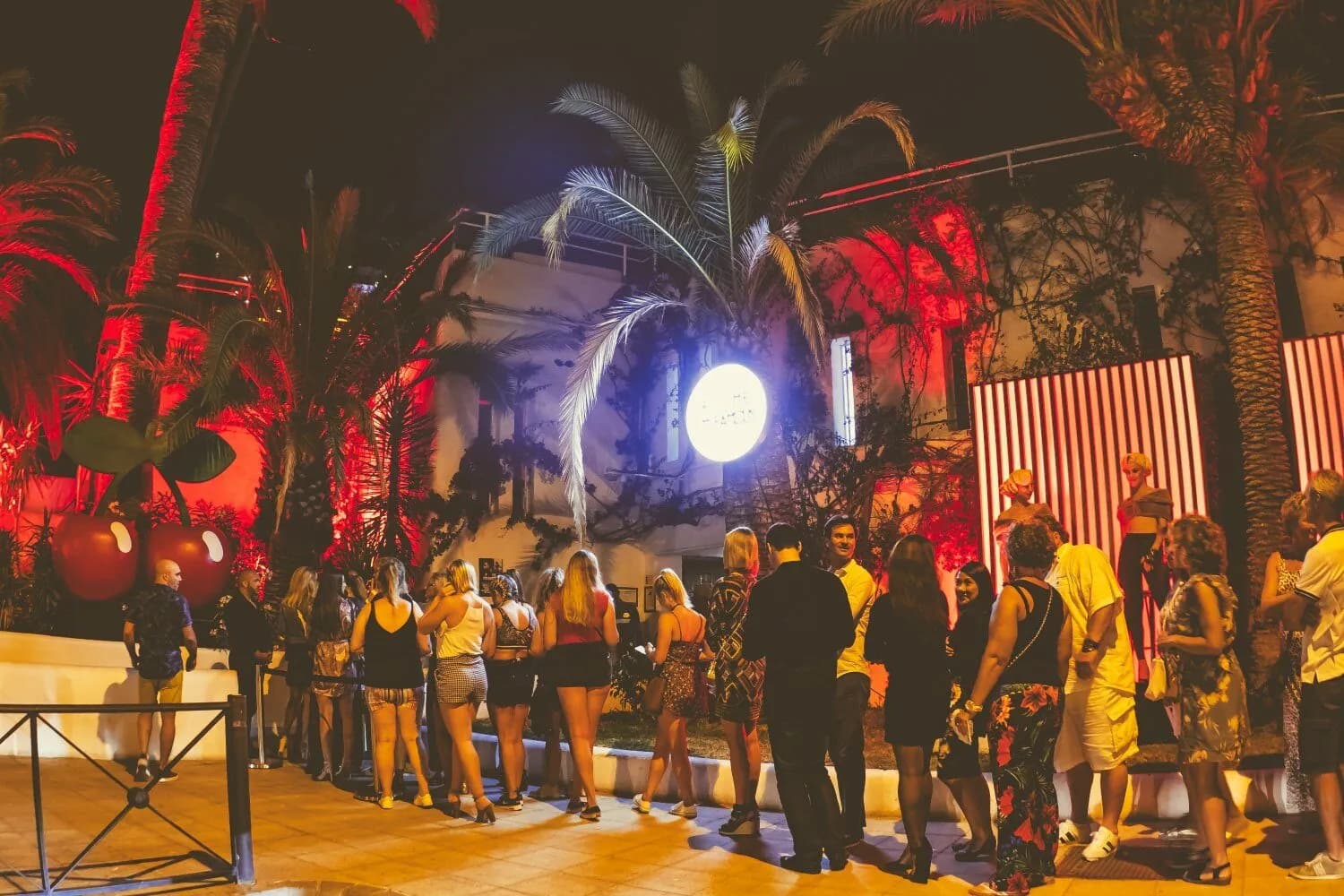 ¿Vale la pena reservar un pack todo incluido a Ibiza? Te contamos la verdad